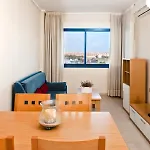 Hills Apartmanhotel
