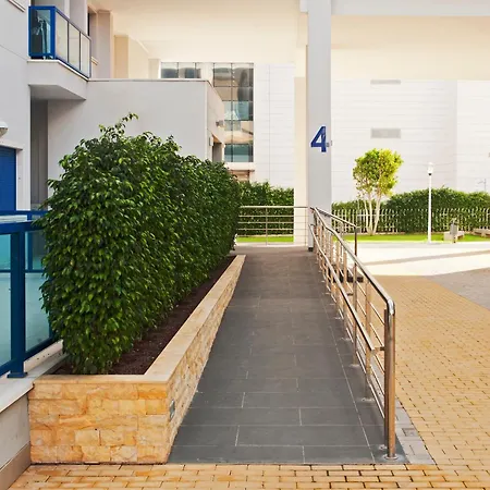 Hotel apartamentowy Hills