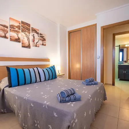 Aparthotel Hills 4*