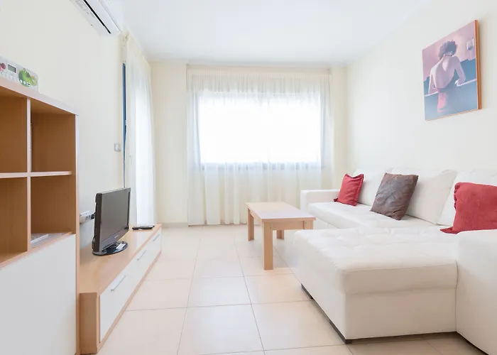 Hills Aparthotel Alicante